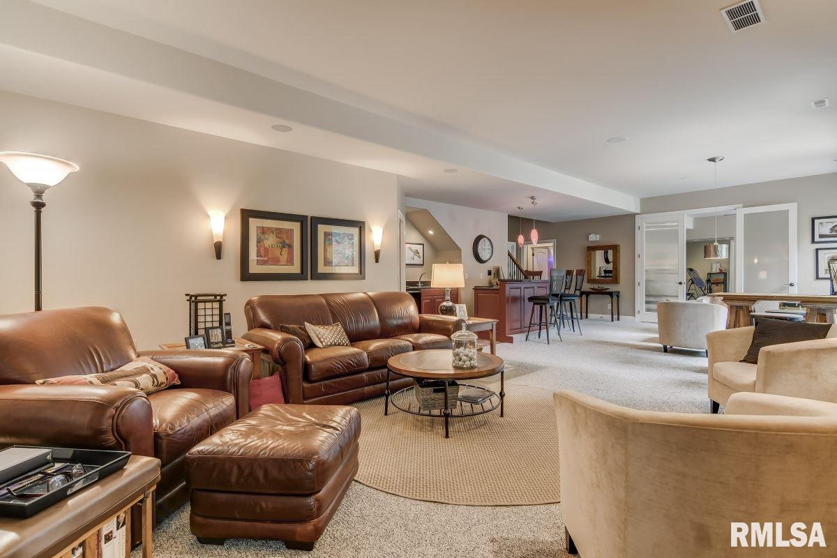 1240 Churchill Road Springfield, IL 62702 - Photo 31 of 36
