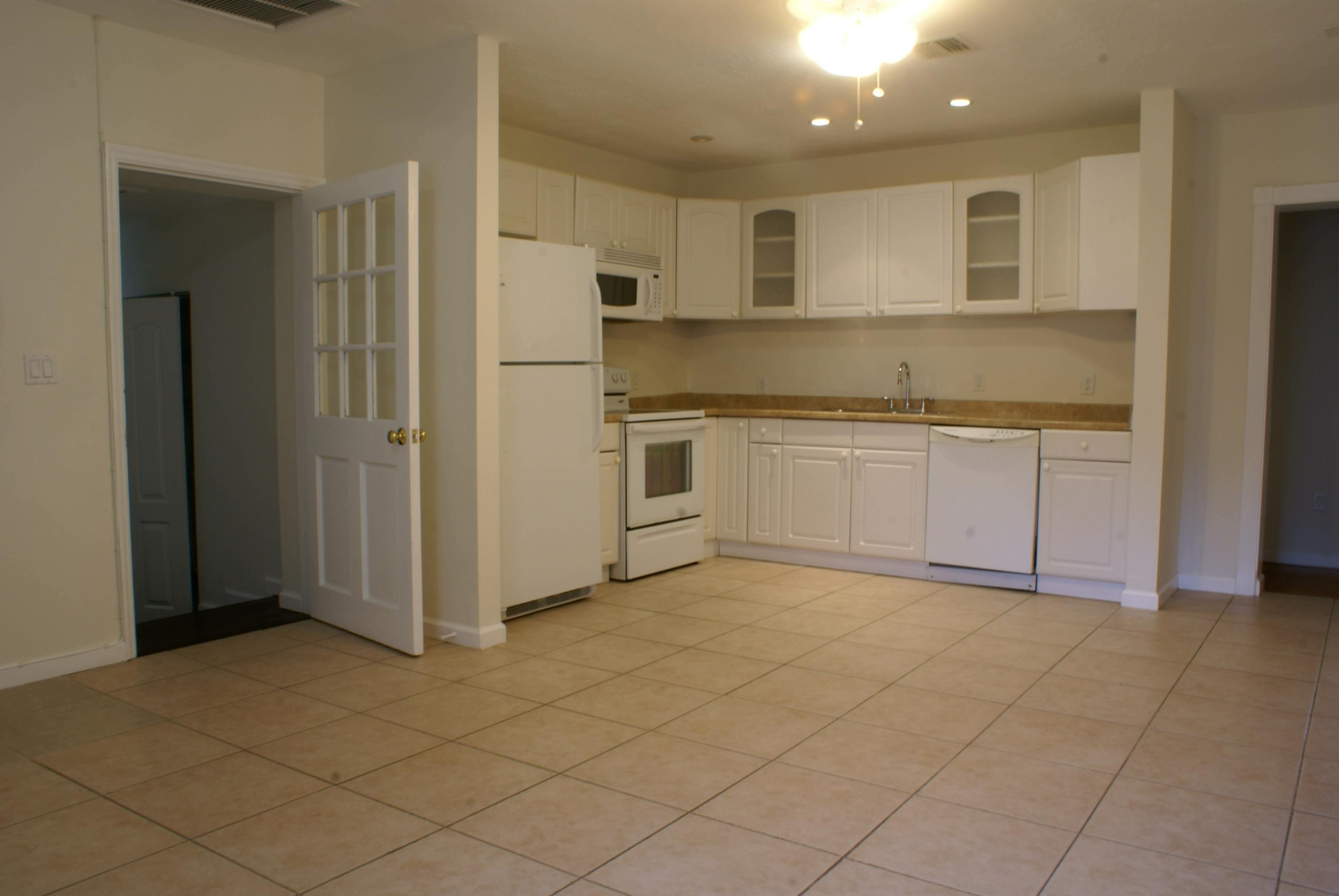 3763 Gulfstream Road Lake Worth, FL 33461 - Photo 6 of 6 Kitchen Gulfstream