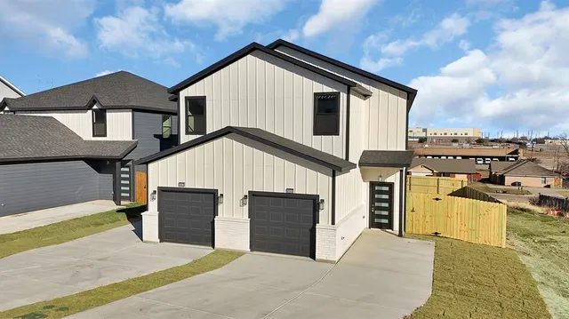 a view of a house with a outdoor space