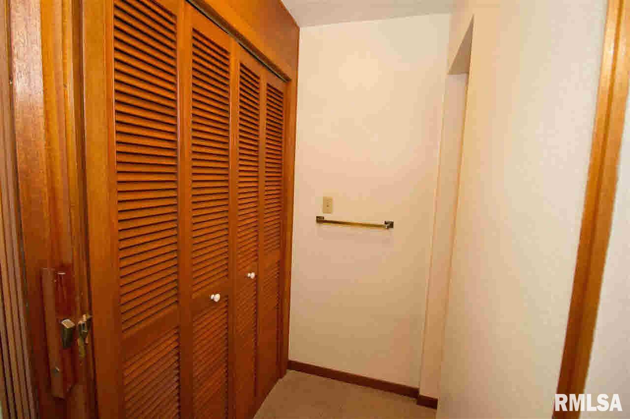 21729 Rt 2 & 92 Port Port Byron, IL 61275 - Photo 8 of 24 Gallery Image 8