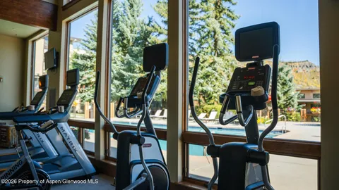 $1,150,000 | 30 Anderson Lane, Unit 806, Snowmass Village, CO 81615
