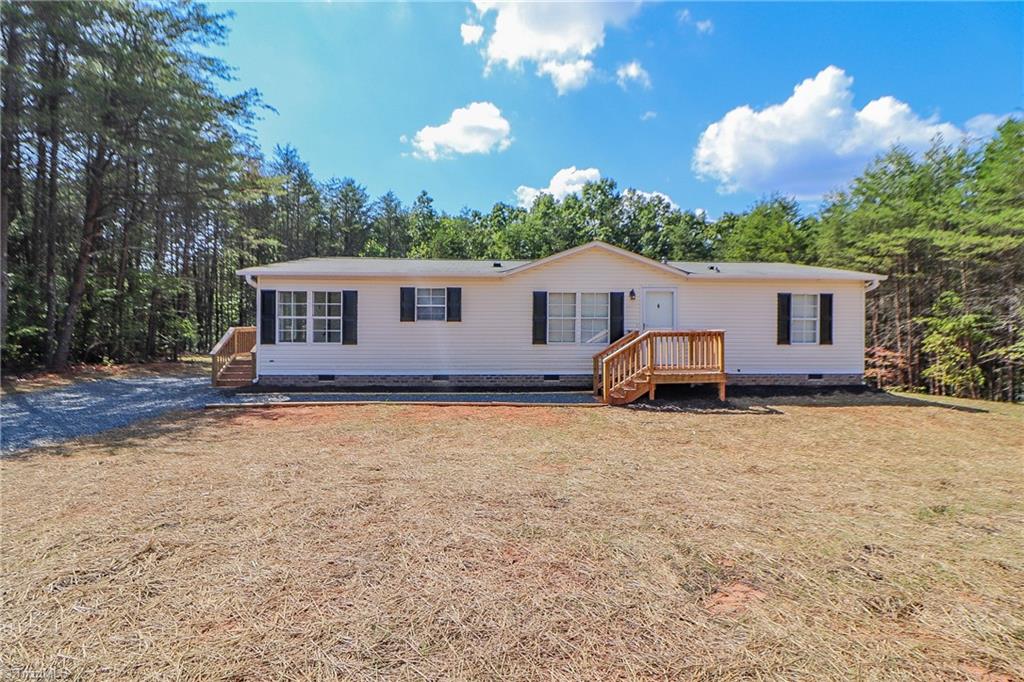 1023 Hunter Trail Road Pinnacle, NC 27043 - Photo 1 of 15