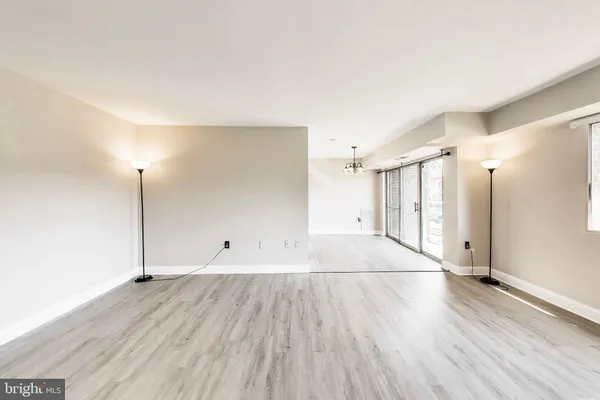 $218,900 | 12705 Dara Drive, Unit T1, Woodbridge, VA 22192