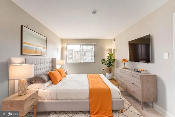 $218,900 | 12705 Dara Drive, Unit T1, Woodbridge, VA 22192