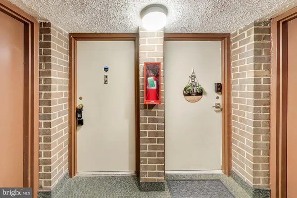 $218,900 | 12705 Dara Drive, Unit T1, Woodbridge, VA 22192