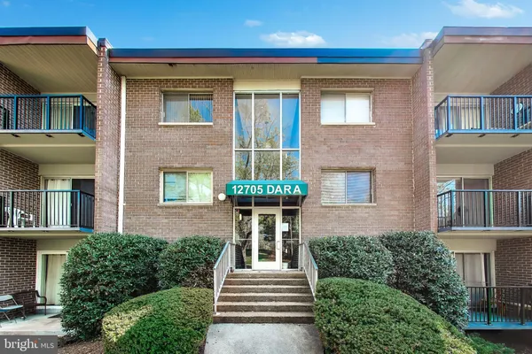 $218,900 | 12705 Dara Drive, Unit T1, Woodbridge, VA 22192