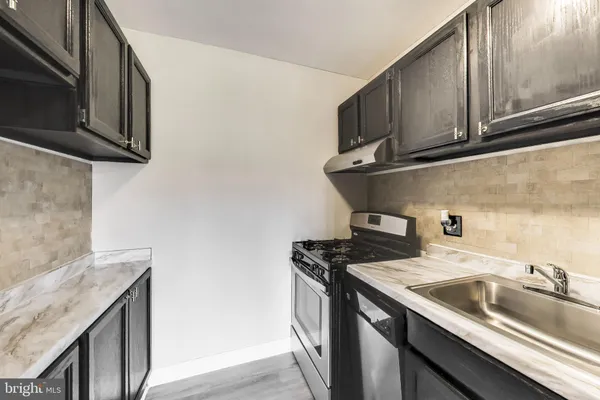 $218,900 | 12705 Dara Drive, Unit T1, Woodbridge, VA 22192