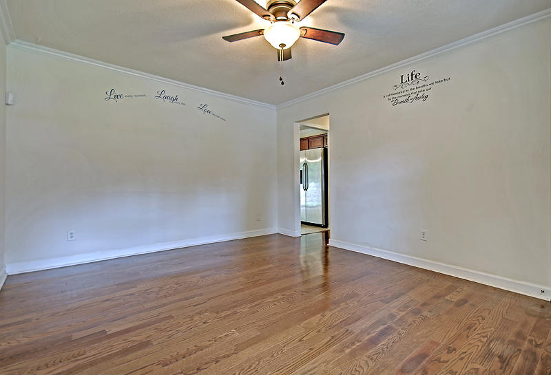 1205 State Rd S-8-806 Moncks Corner, SC 29461 - Photo 7 of 28 LARGE FAMILY ROOM