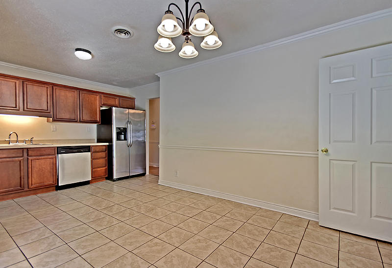 1205 State Rd S-8-806 Moncks Corner, SC 29461 - Photo 10 of 28 EAT-IN KITCHEN