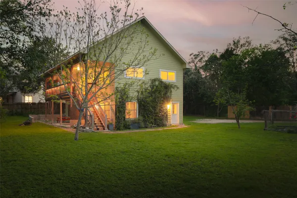 $1,650,000 | 1917 Miles Avenue, Austin, TX 78745