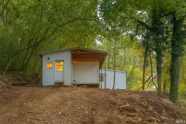 $60,000 | 467 Rivervale Cabin Road, Bedford, IN 47421