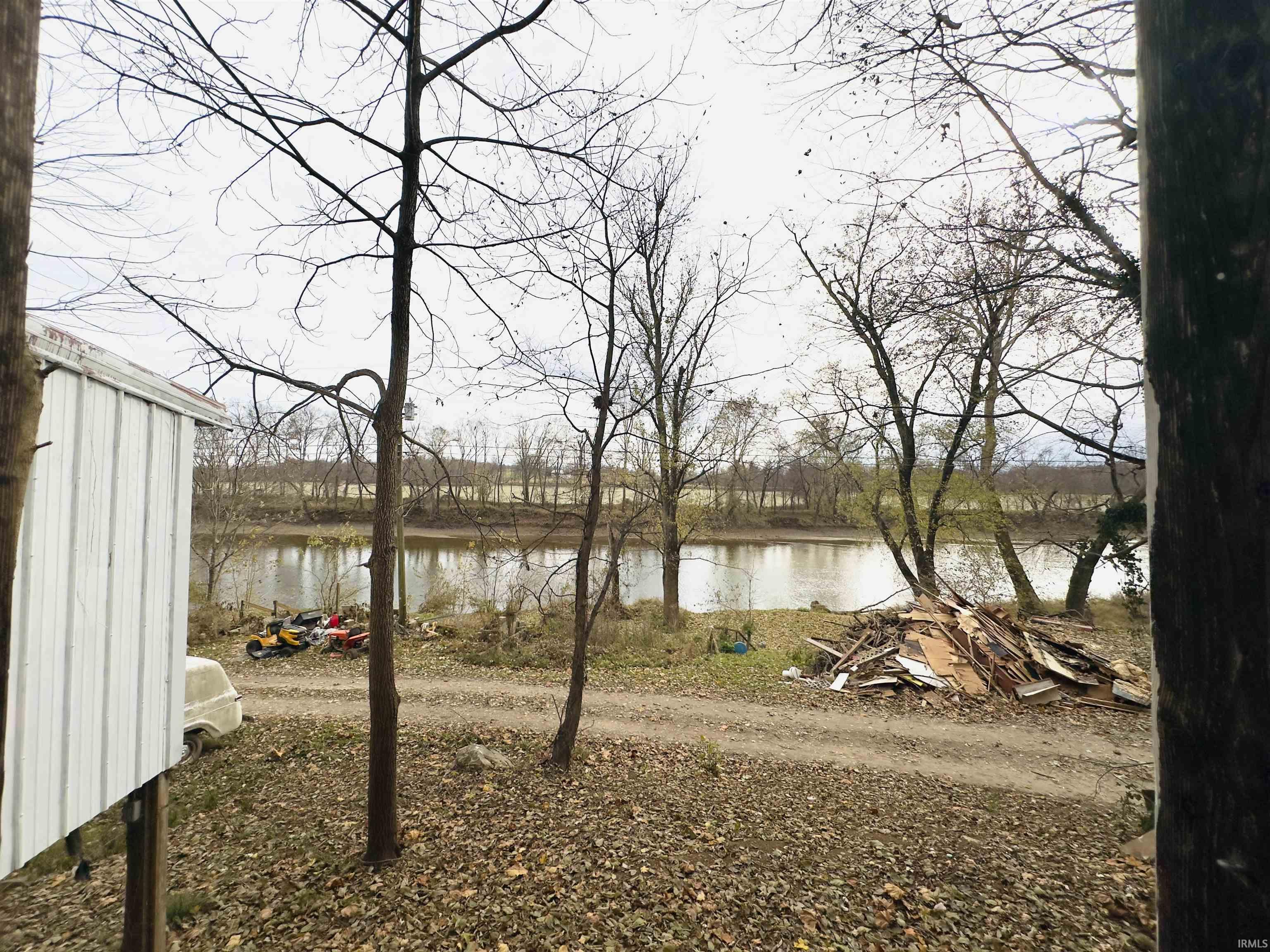 467 Rivervale Cabin Road Bedford, IN 47421 - Photo 3 of 21