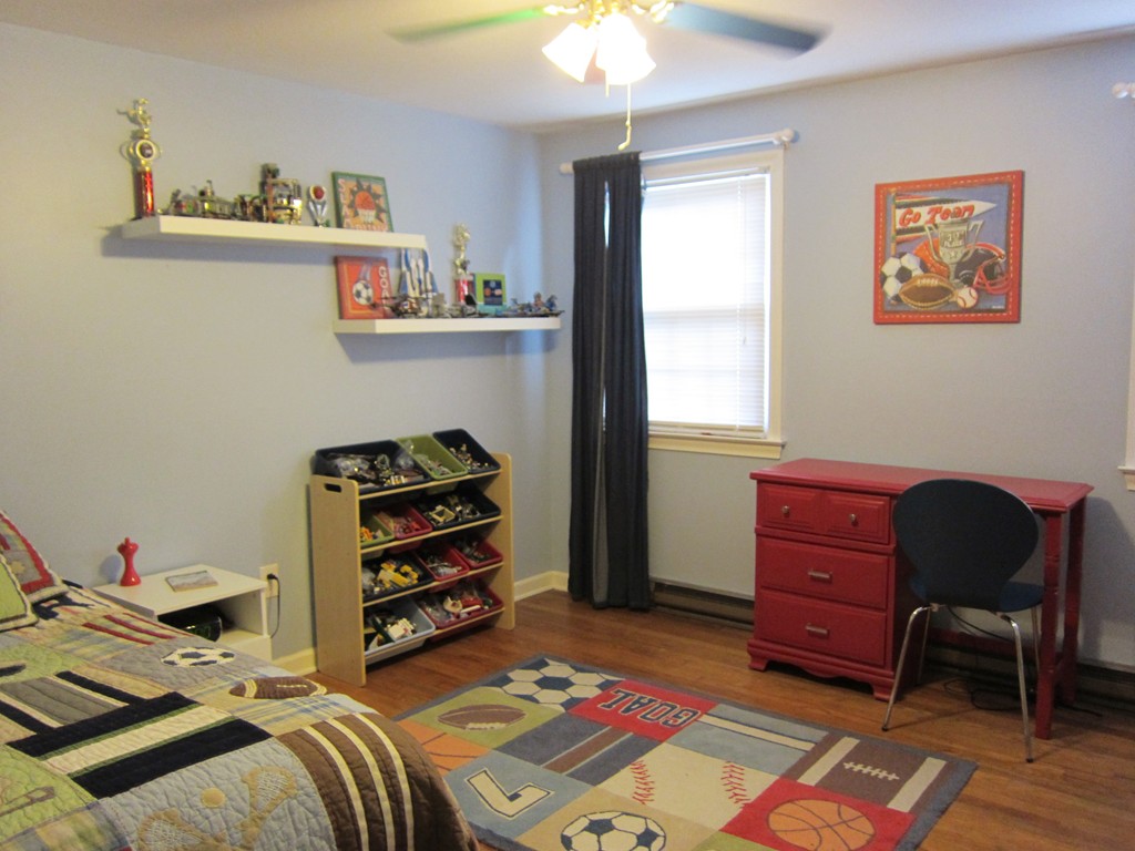 16 Edgewater Road Agawam, MA 01001 - Photo 15 of 26 Gallery Image 15
