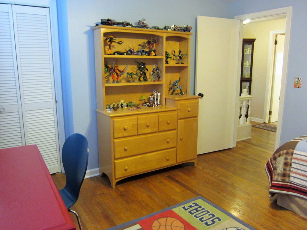 16 Edgewater Road Agawam, MA 01001 - Photo 16 of 26 Gallery Image 16