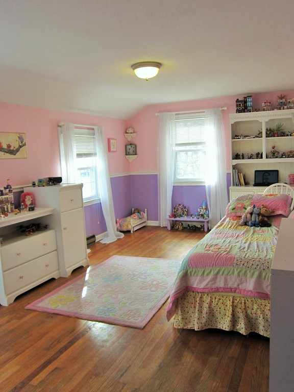 16 Edgewater Road Agawam, MA 01001 - Photo 17 of 26 Gallery Image 17