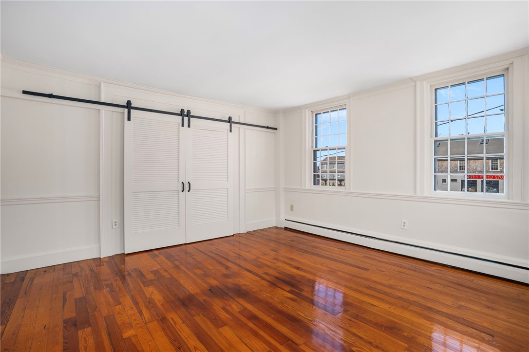 14 Elm Street Newport, RI 02840 - Photo 13 of 41