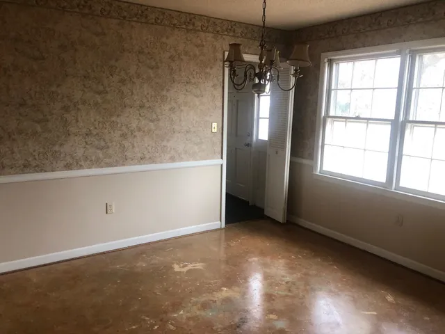 $269,900 | 105 Forestdale Drive, Boiling Springs, SC 29316