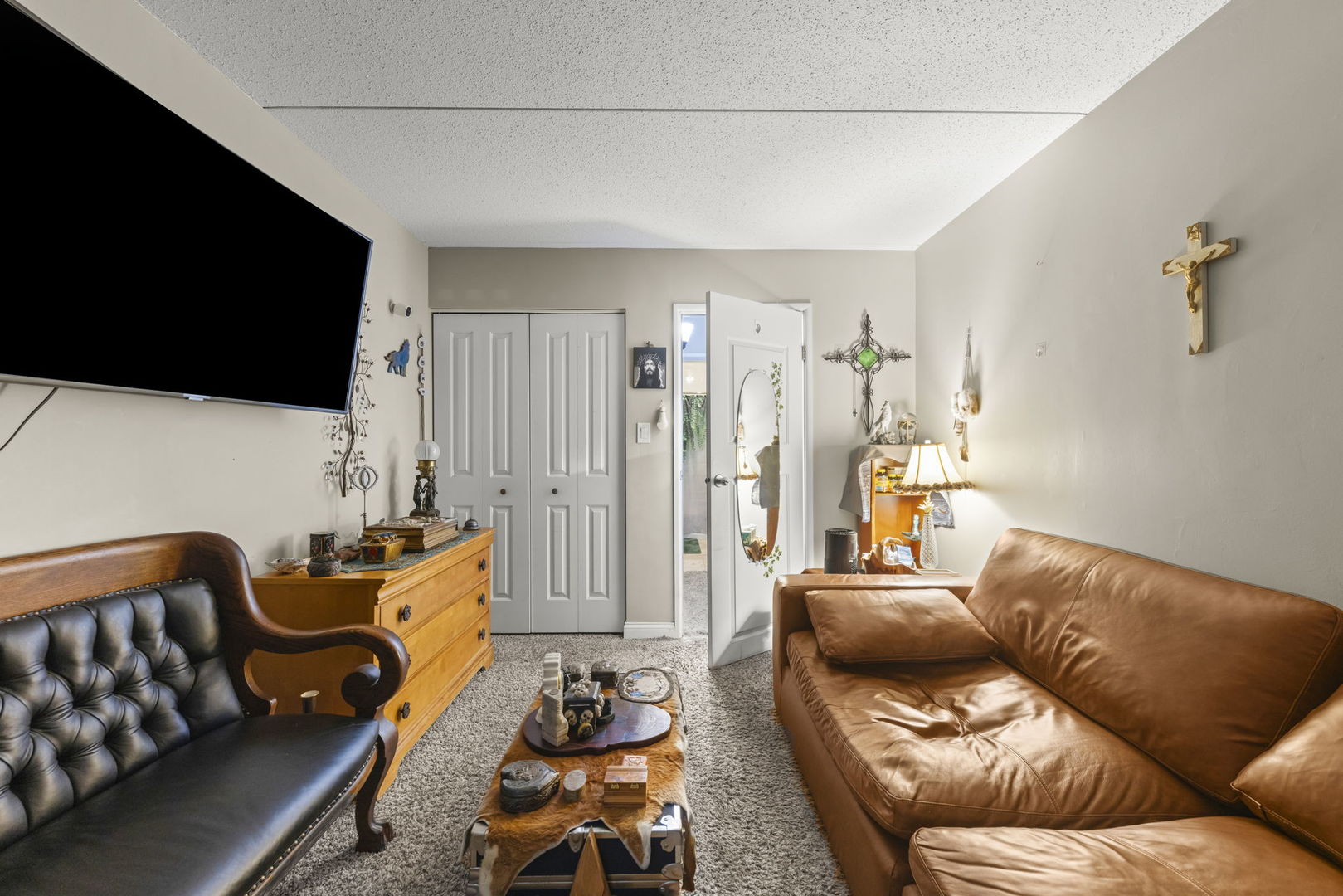 2005 South Finley Road, Unit 304 Lombard, IL 60148 - Photo 8 of 14 Gallery Image 8