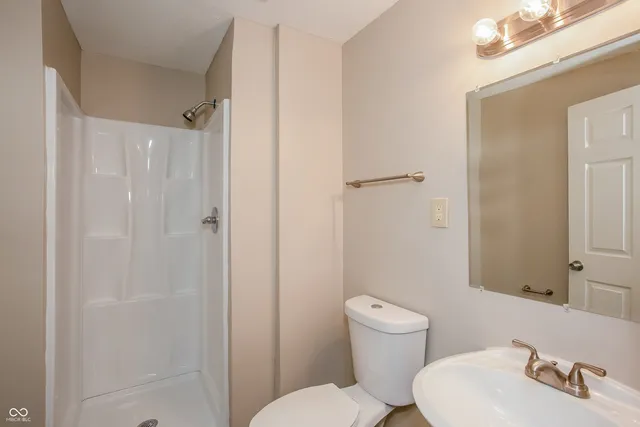 $1,755 | 4051 Luxembourg Circle West, Indianapolis, IN 46228