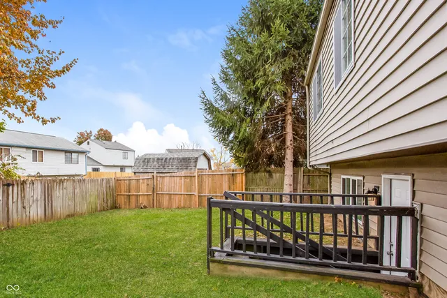 $1,755 | 4051 Luxembourg Circle West, Indianapolis, IN 46228