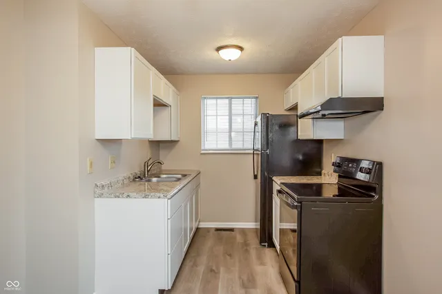 $1,755 | 4051 Luxembourg Circle West, Indianapolis, IN 46228