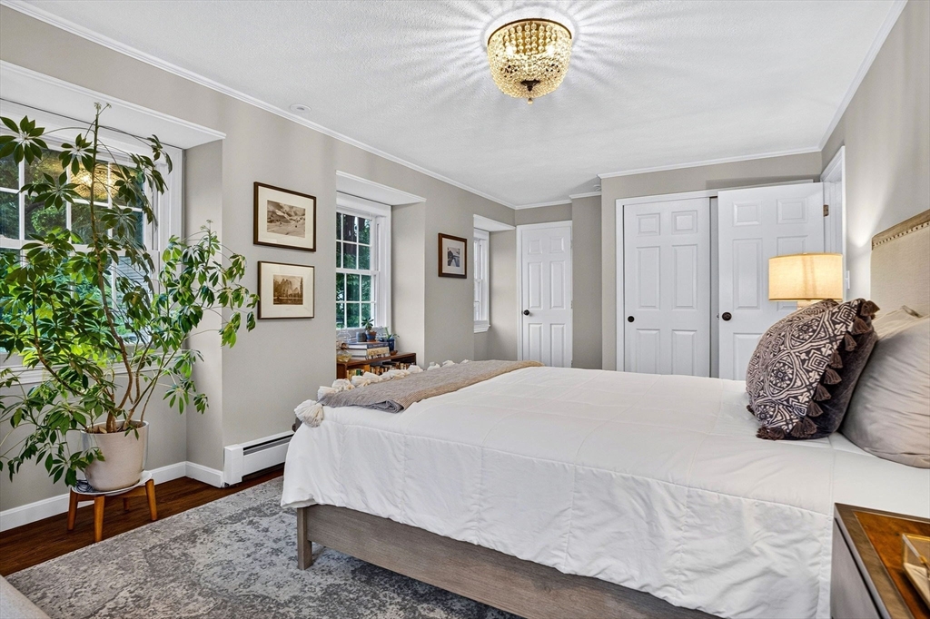 87-89 Saco Street, Unit 87 Newton, MA 02464 - Photo 11 of 26 Gallery Image 11
