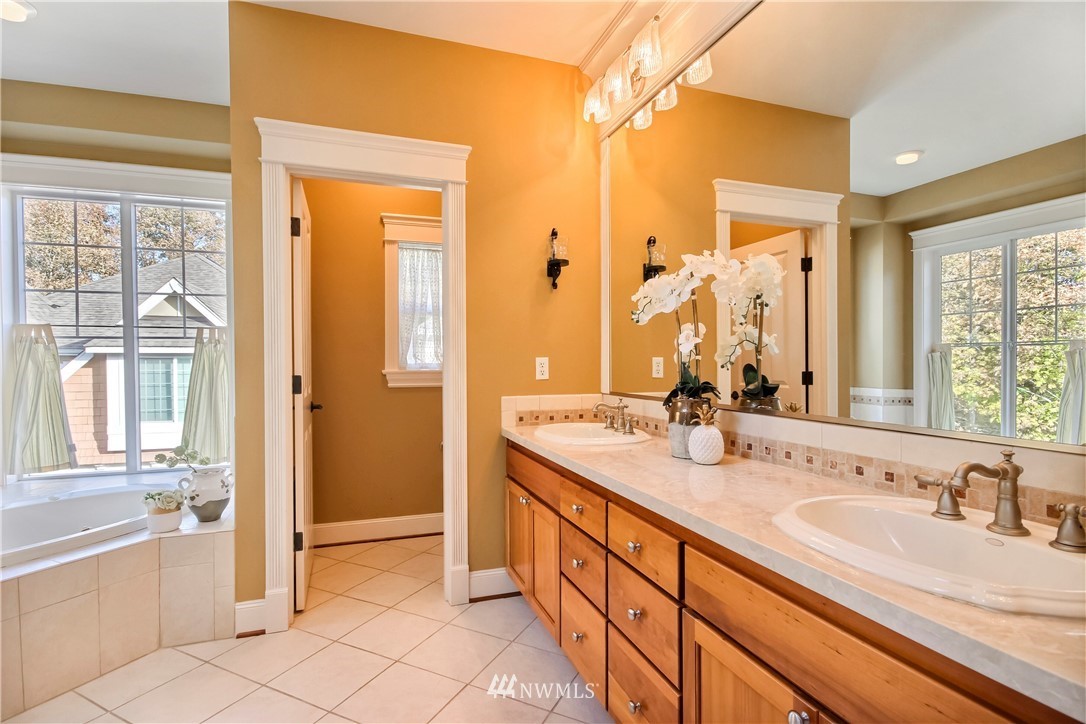 1846 Southeast 8th Place Renton, WA 98057 - Photo 18 of 40 Gallery Image 18