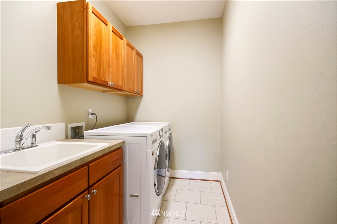1846 Southeast 8th Place Renton, WA 98057 - Photo 26 of 40 Gallery Image 26