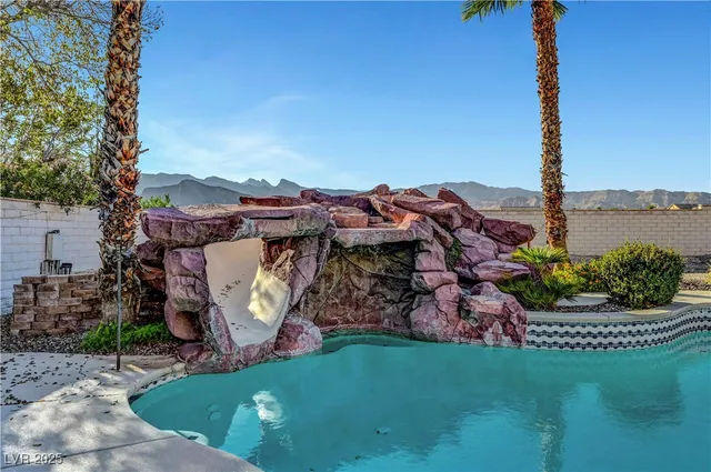 $5,000 | 4683 Clay Peak Drive, Las Vegas, NV 89129