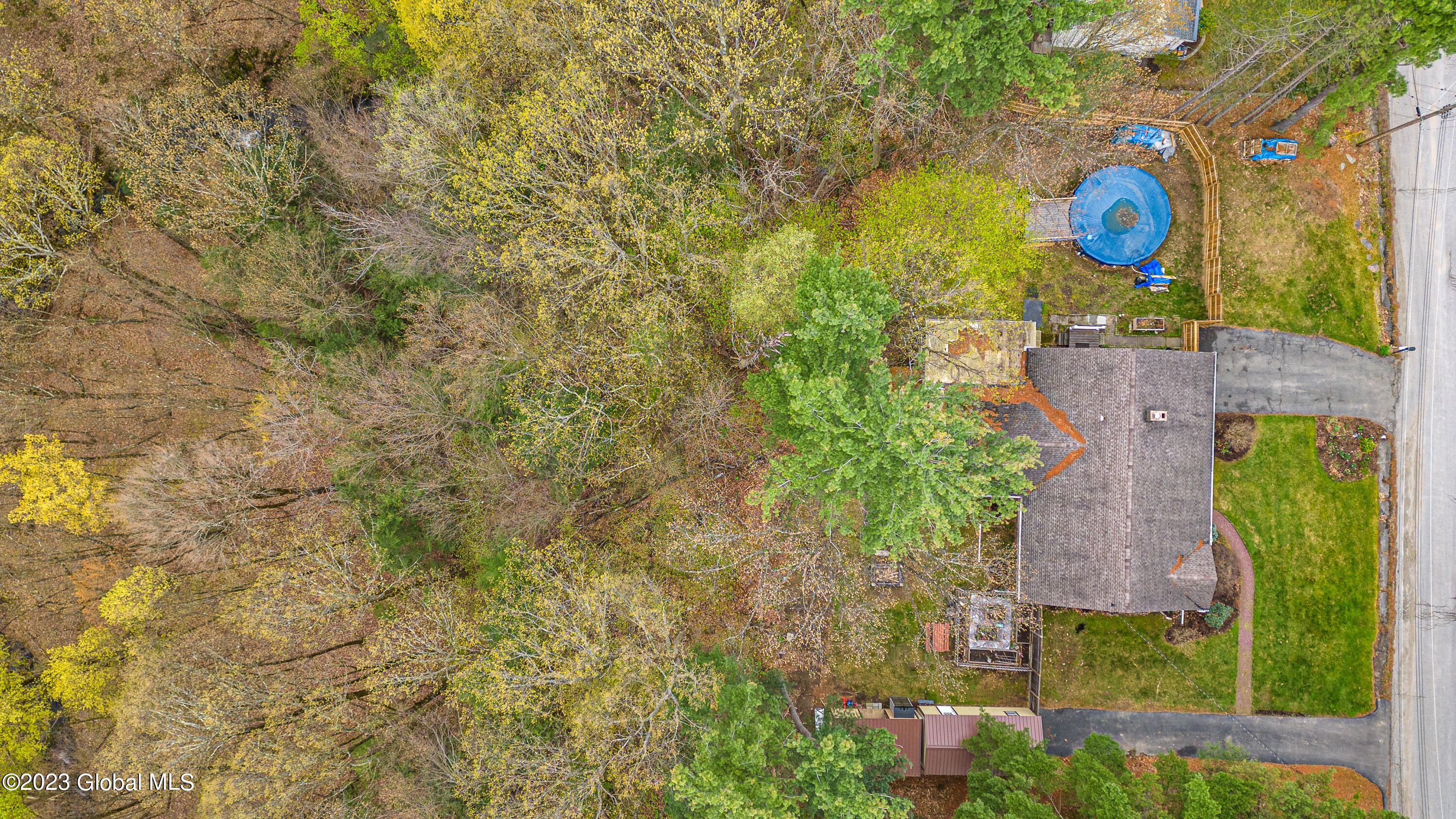 7 Hillside Road Troy, NY 12182 - Photo 54 of 58 Air Yard 2