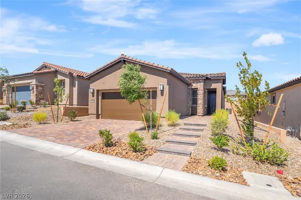 $2,620 | 57 Lk Blf Court, Henderson, NV 89011