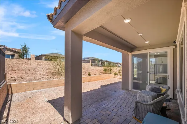 $2,620 | 57 Lk Blf Court, Henderson, NV 89011