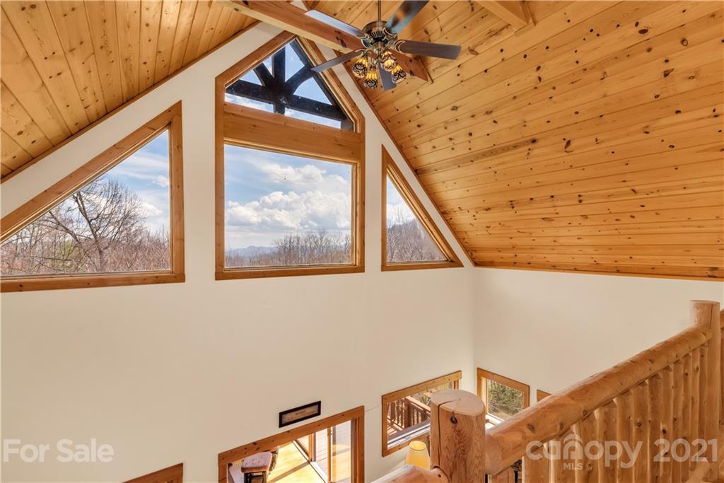 2794 Utah Mountain Road Waynesville, NC 28785 - Photo 18 of 27 a view of entryway