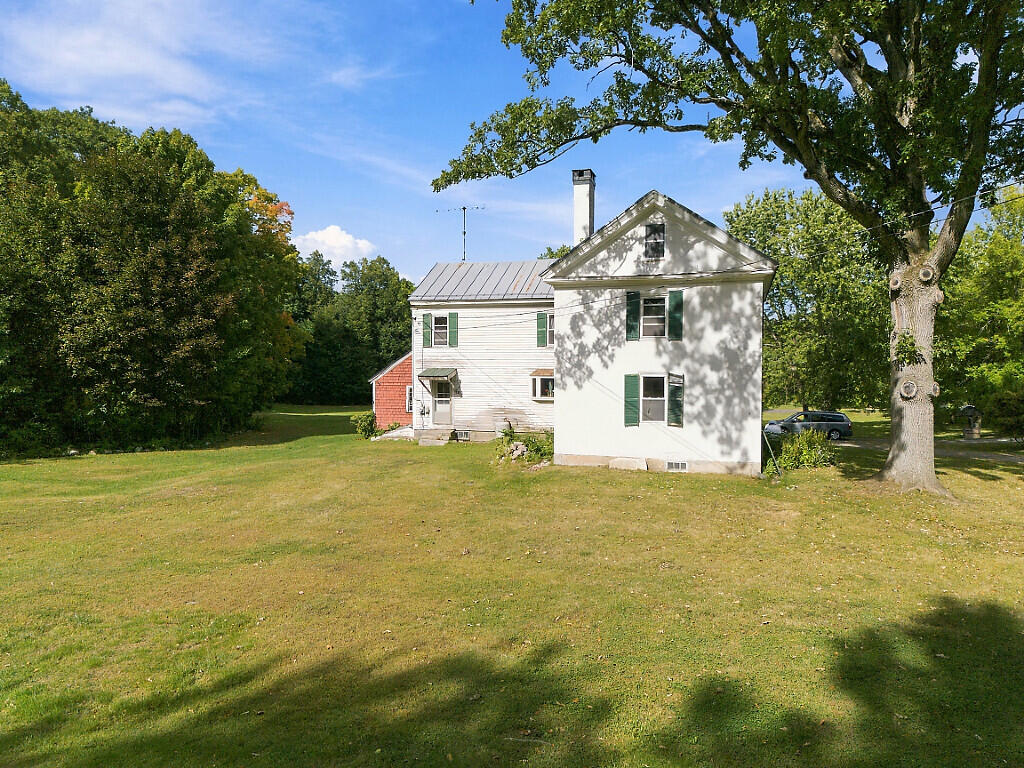 323 Augusta Road Winslow, ME 04901 - Photo 6 of 49 Exterior