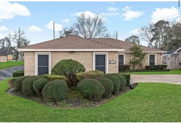$1,895 | 6705 Marshall Pl Drive, Beaumont, TX 77706