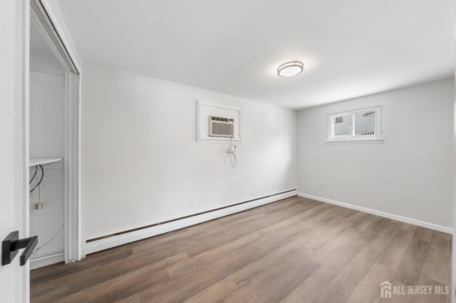 46 Taylor Terrace Colonia, NJ 07067 - Photo 18 of 23