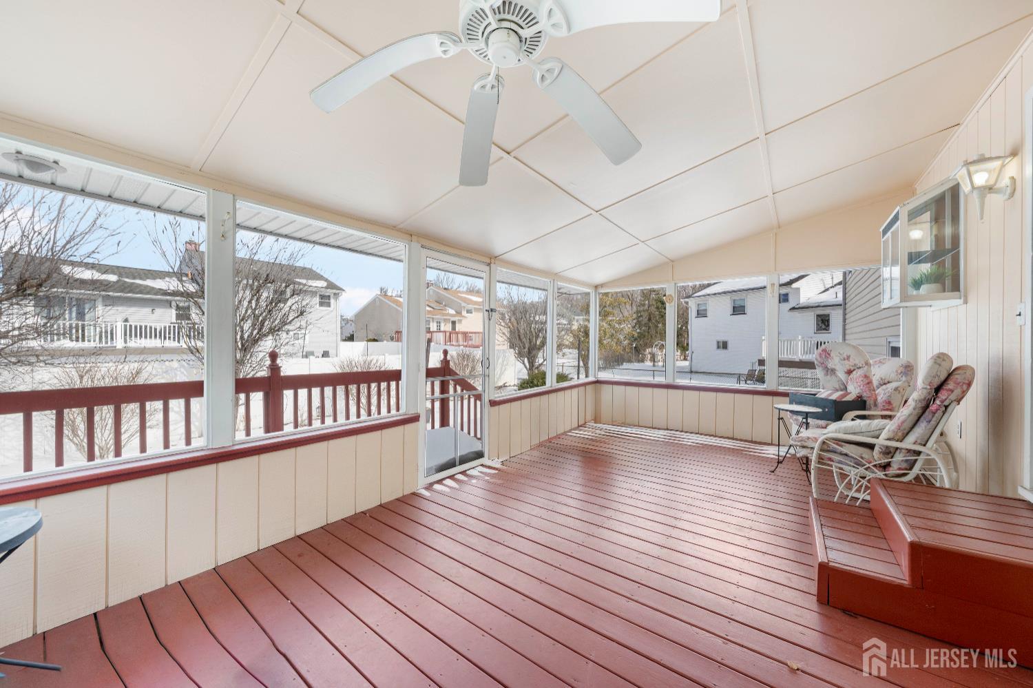 46 Taylor Terrace Colonia, NJ 07067 - Photo 20 of 23