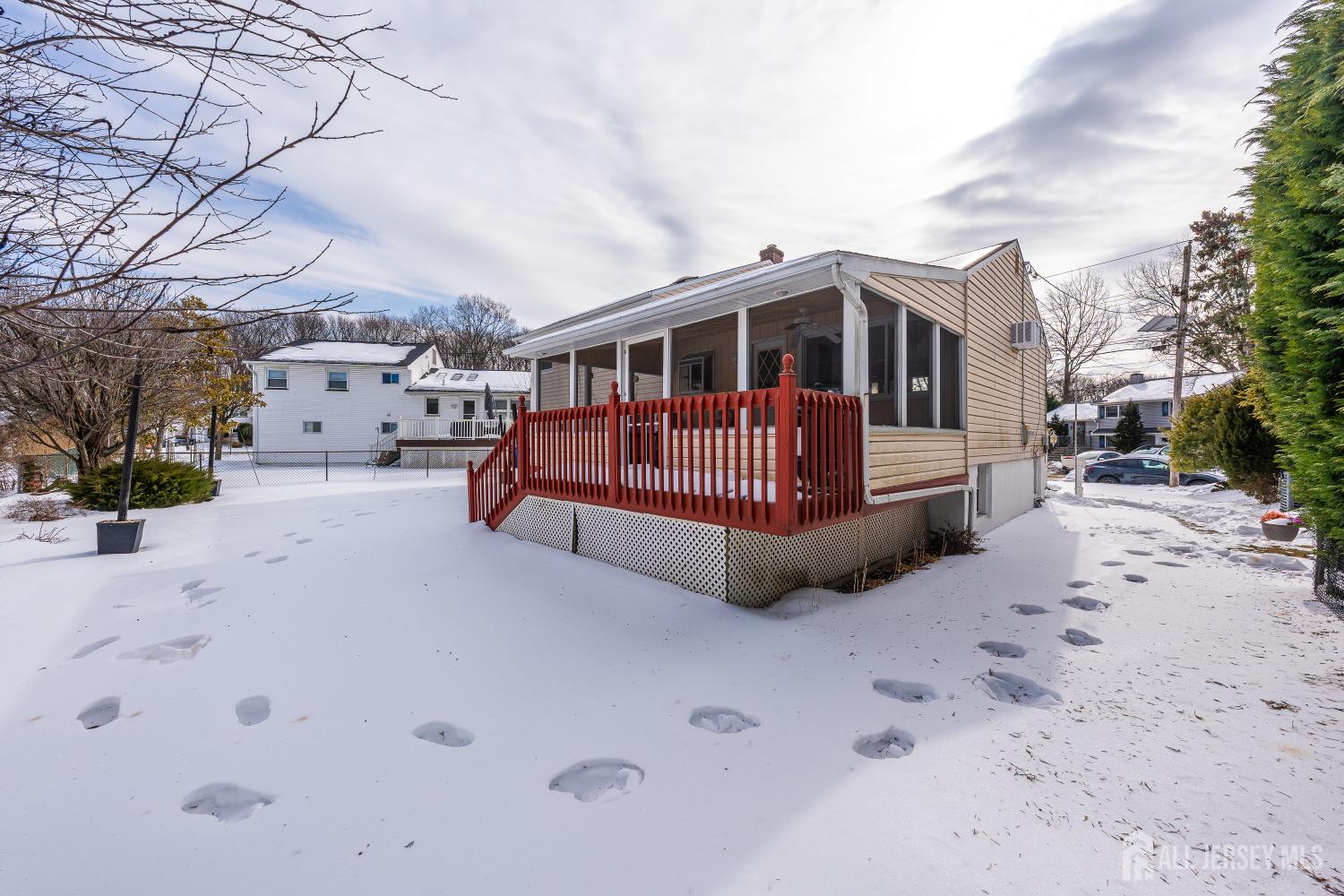 46 Taylor Terrace Colonia, NJ 07067 - Photo 21 of 23