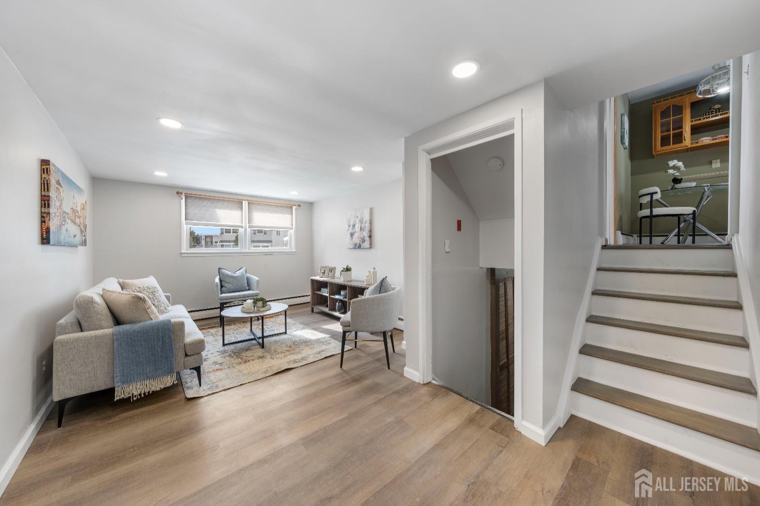 46 Taylor Terrace Colonia, NJ 07067 - Photo 9 of 23