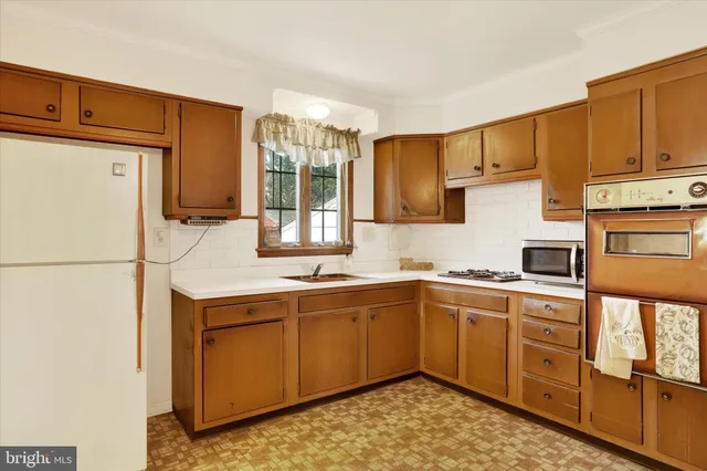 $415,000 | 995 Howard Road, Warminster, PA 18974