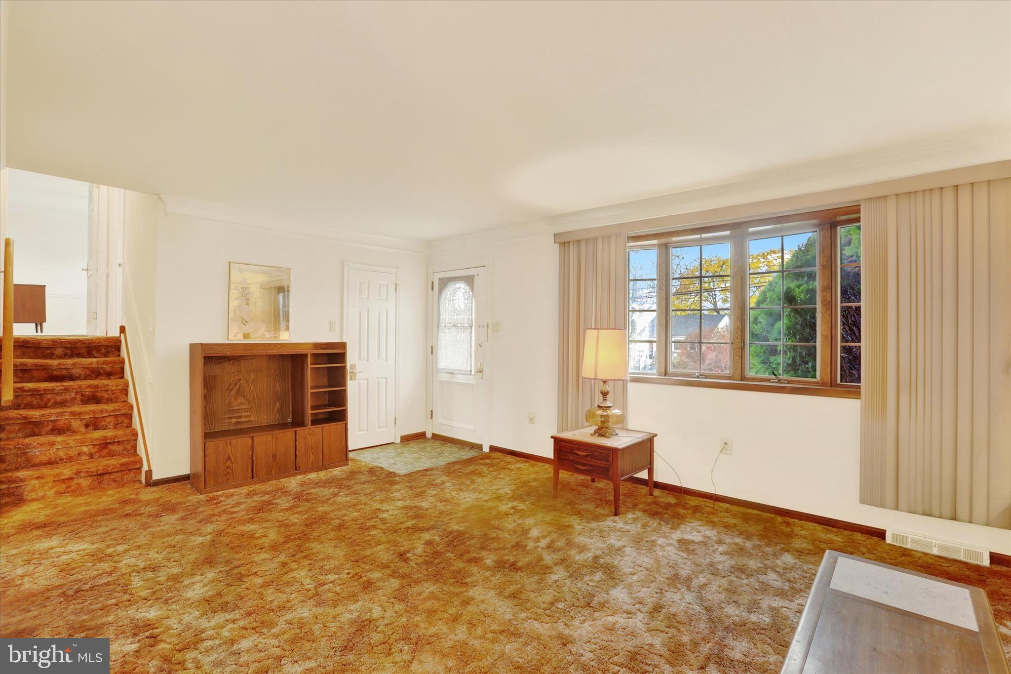 995 Howard Road Warminster, PA 18974 - Photo 6 of 28 Gallery Image 6