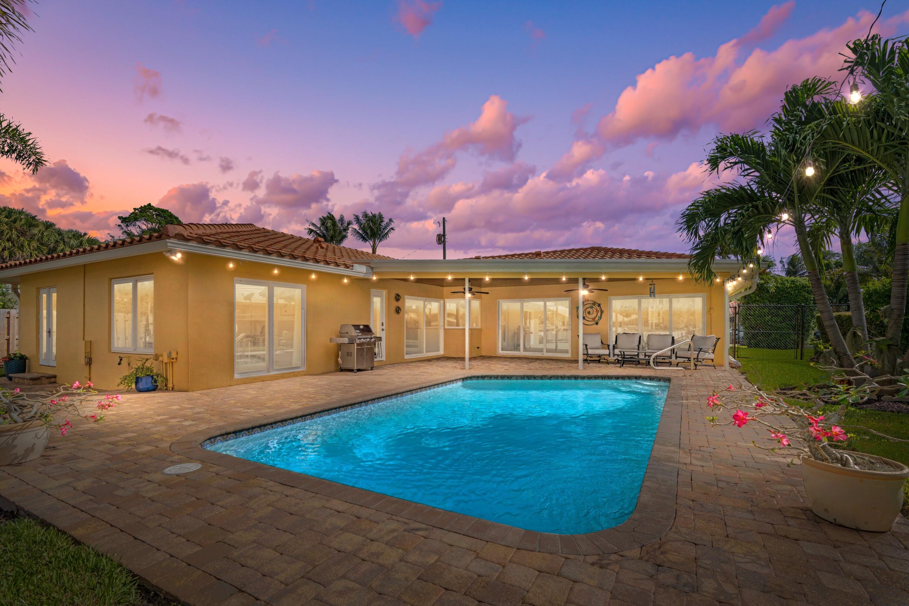 1155 Southwest 5th Court Boca Raton, FL 33432 - Photo 23 of 29 Custom Pool