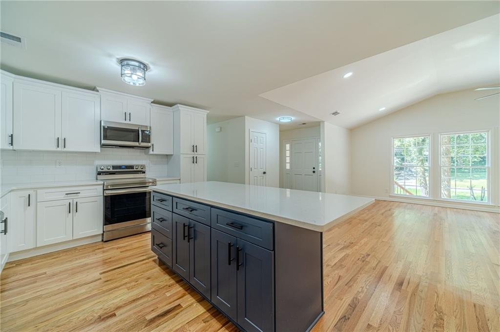 664 Hickory Ridge Road Southwest Lilburn, GA 30047 - Photo 15 of 42