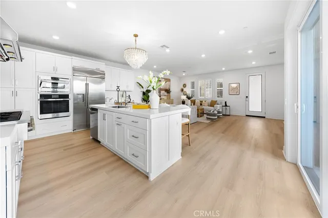 $6,800 | 208 Zawn, Irvine, CA 92618