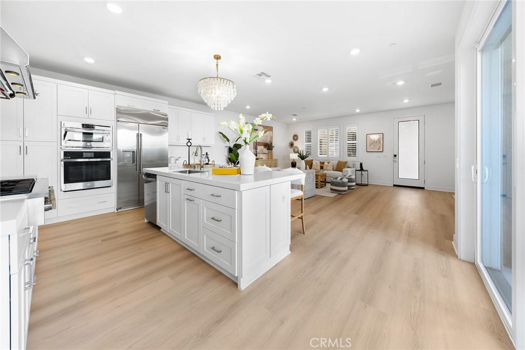 208 Zawn Irvine, CA 92618 - Photo 18 of 47