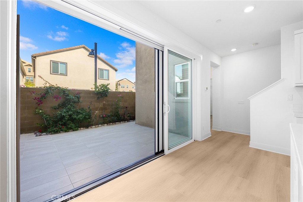 208 Zawn Irvine, CA 92618 - Photo 19 of 47