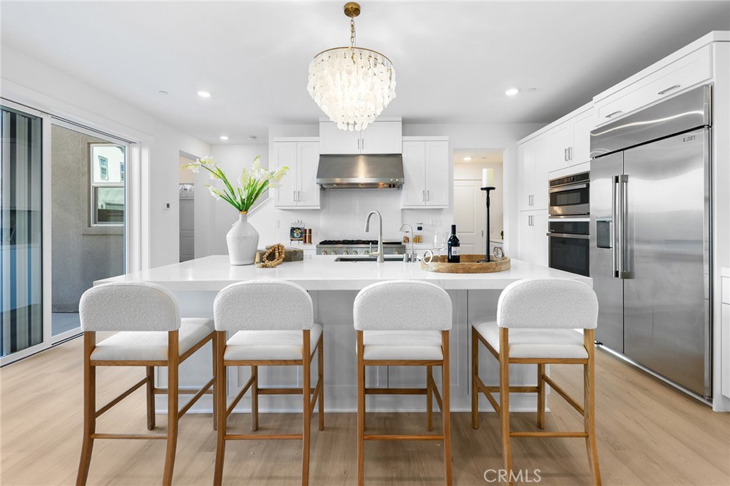 208 Zawn Irvine, CA 92618 - Photo 2 of 47