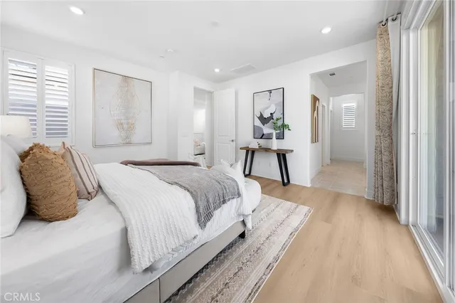 $6,800 | 208 Zawn, Irvine, CA 92618