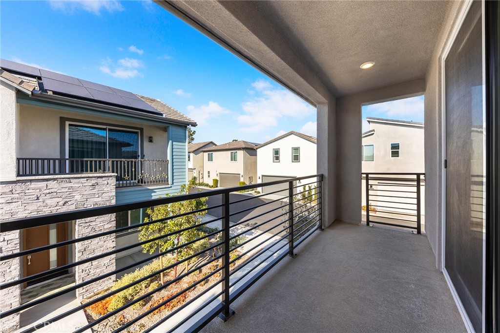 208 Zawn Irvine, CA 92618 - Photo 37 of 47