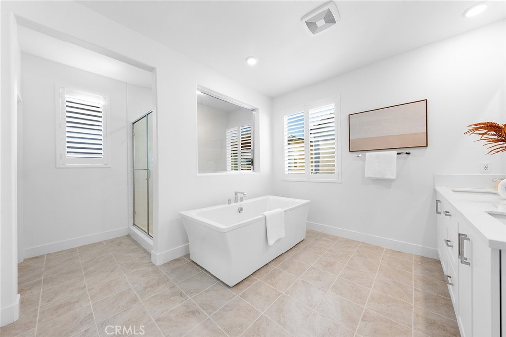 208 Zawn Irvine, CA 92618 - Photo 38 of 47